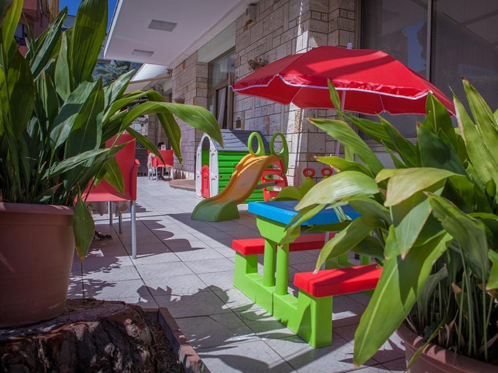 Hotel Ausonia B&B Rimini Exterior photo