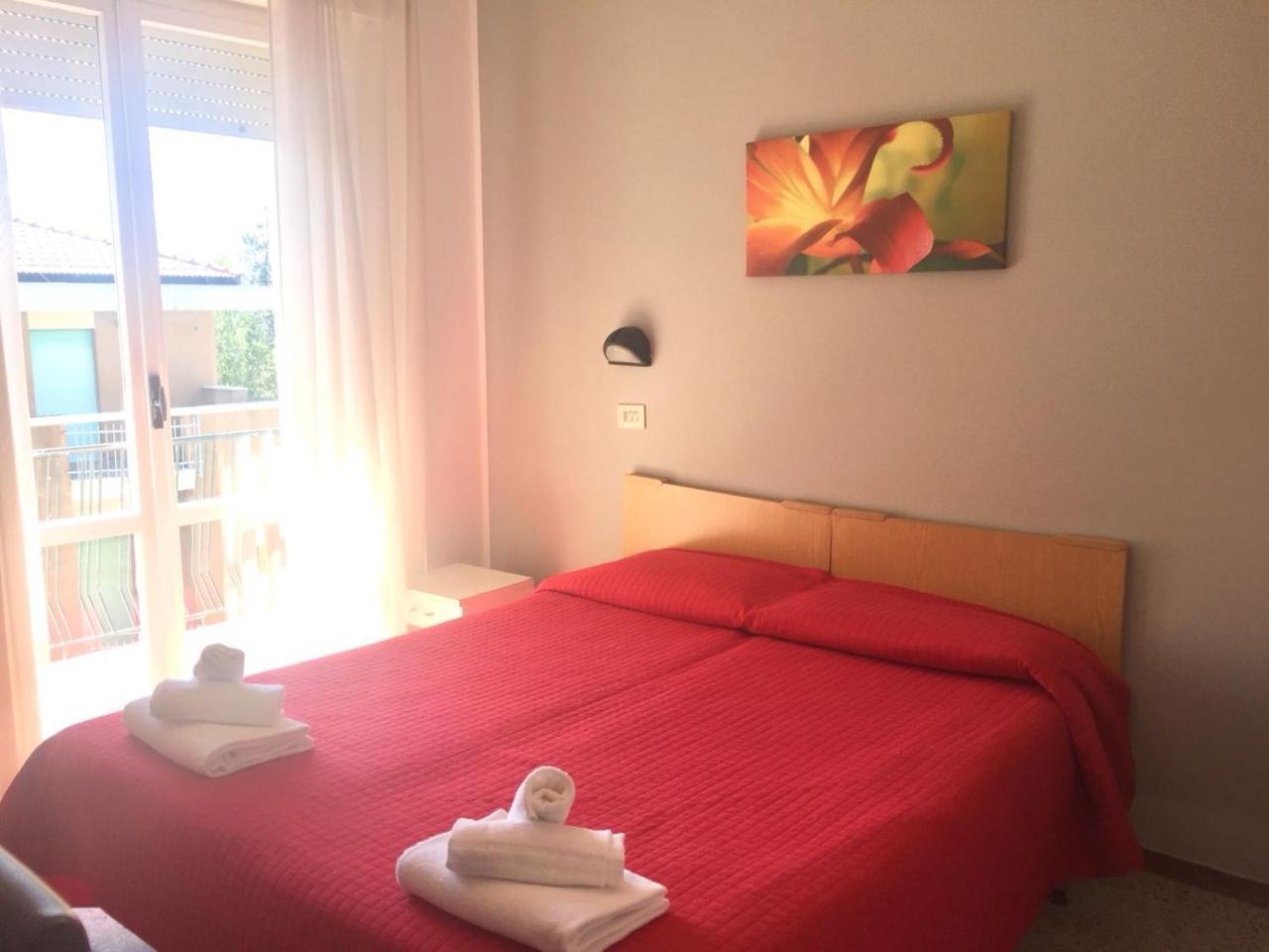 Hotel Ausonia B&B Rimini Exterior photo